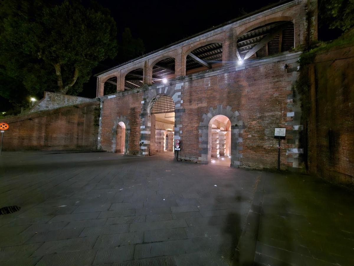 Lucca Walls Dream - Air Cond - Wi-Fi - Panoramic In Front Of The Historical Walls - Exterior foto
